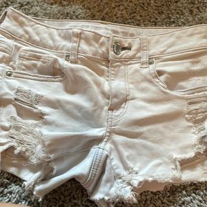 Light wash AEO denim shorts